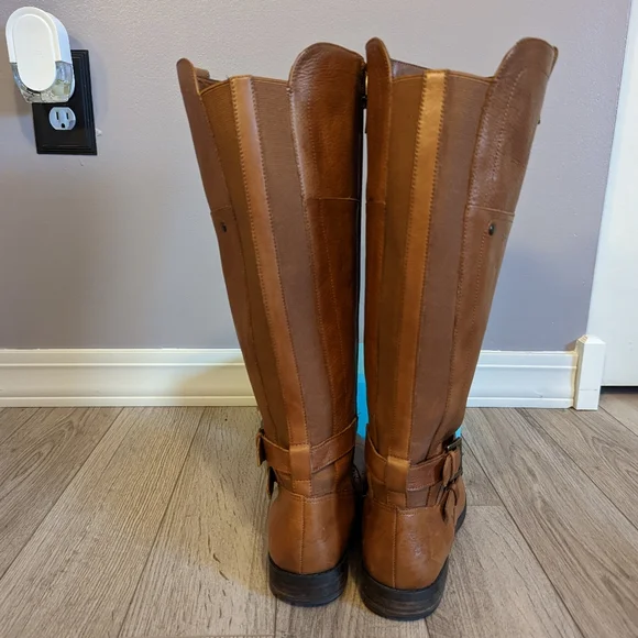 Tan Marc Fisher Boots - Picture 3 of 8